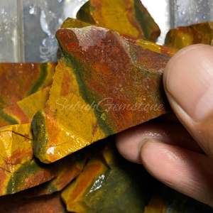 Bahan batu akik pancawarna / batu akik pancawarna garut milticoclor / natural batu garut