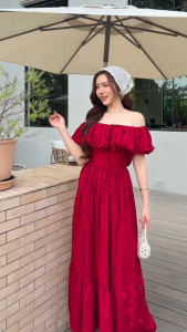 mookrinstyleพร้อมส่ง ชุดเดรสกระโปรงยาว ชุดเดรสยาวปาดไหล่ ช่วงอกแต่งระบายสีสวยมาก ชุดไปทะเล ชุดเกาะอก