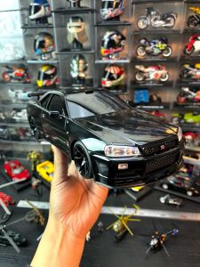 Black Nissan GTR Car Model Tissue Box Display ABS Plastic Material Premium Quality 1:16 Scale Japanese Production Decorative Accessories