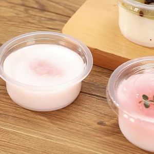 Disposable Plastic Yogurt Cups With Lid And Spoon 250ml