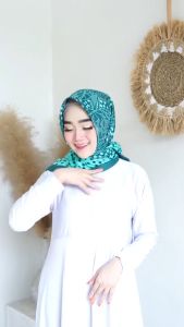 AliMaMa - SEGIEMPAT MOTIF - Hijab Cotton Voal Segi Empat Corak - Jilbab Segi 4 Katun Kekinian Medan