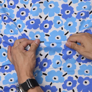 ผ้าคอตต้อนทีซี Cotton TC ลายดอกป๊อปปี้ 2 สี 44 นิ้ว ผ้าเมตร ผ้าหลา