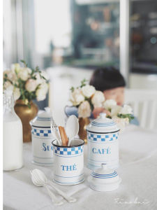 Defective Style Retro Nostalgic Enamel Enamel French Style Storage Box Storage Jar 3-Piece Set Welding Structure Cant Hold Water