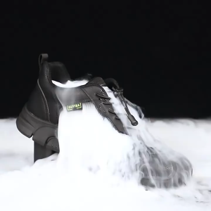 [นำเข้าเยอรมนี] รองเท้านิรภัยชาย กันกระแทก+กันแทง ✨ เหล็ก+แผ่นพื้น! ระบายอากาศดี สำหรับหน้าร้อน ลด 40% พื้นกันตะปูทิ่ม รองเท้านิรภัยพื้นเหล็ก：พื้นนุ่ม เดินนานไม่ล้า ✦ กันเหงื่อ+กันลื่น สำหรับก่อสร้าง/โรงงาน (แถมพื้นรองเท้า)