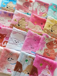 Export Exported to Japan Single Gugu Dogs and Cats World 100% Pure Cotton Cute Embroider Hand-Wiping Face Sweat Towel Handkerchief