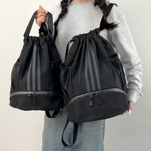 กระเป๋าบาสเกตบอลขนาดใหญ่สำหรับกิจกรรมกลางแจ้ง มีความจุมาก ฟังก์ชันหลากหลาย น้ำหนักเบา กันน้ำ กระเป๋าออกกำลังกายแบบมีเชือกดึงพร้อม