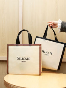 High-End Logo Printed Laminated Non-woven Plastic Shopping Bags for Womens Clothing Stores Gift Packaging Handbags