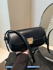 กระเป๋าสะพายข้างผู้หญิงแบบหนัง PU สีสันสดใส ทรงสี่เหลี่ยม ทรงสี่เหลี่ยม กระเป๋าสะพายข้างแบบสะพายข้างแบบลำลองสำหรับฤดูร้อน