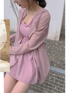 ชุดสามชิ้นผ้าชีฟองสไตล์ลำลอง ชุดแฟชั่นฤดูร้อน 2022 โพลีเอสเตอร์ ไม่มีแบรนด์ ชุดสามชิ้นสีอ่อน ชุดสามชิ้นสีกลางๆ