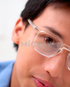 MIGHTY Kacamata PhotoChromic AntiRadiasi wanita Kotak - ATRANI CLEAR