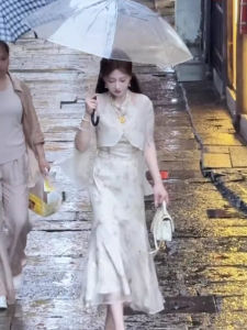 Áo Khoác Chống Nắng Vải Voan Phong Cách Mới Mùa Hè Cho Nữ Áo Khoác Ngoài Thời Trang Đa Năng Mát Mẻ Khi Sử Dụng Điều Hòa Không Khí