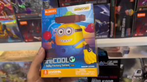 Mô Hình Lắp Ráp Minions Blokees 02 - Otto Đáng Yêu (Dòng PreCool Jelly Factory)
