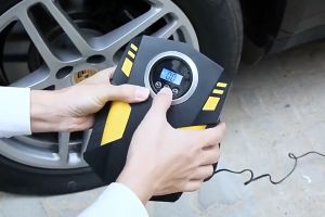 Air Compressor Portable Car Tire Pump DC 12V Quick Inflation Motorcycle Car Tire Inflatable Air Pump With Gauge 150psi Multifunctional Heavy Duty Digital Auto Pump Compressor Cars Bike Tyre Inflator