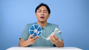 Bulat Colokan listrik 3 lubang dan USB import Y19