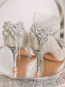Silver Engagement Wedding Shoes 2024 New Arrival Crystal Main Wedding Dress Bridal Wedding Shoes Rhinestone Bows High Heels Stiletto Heel