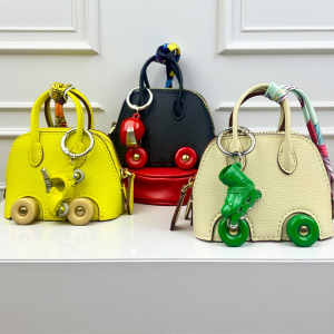 Mini Tire Leather Pouch - Adorable Car-Shaped Earphone Case Coin Purse & Cable Organizer with Metal Keychain-PU Leather-Gift