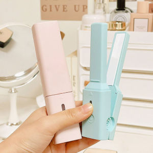 BC Portable Mini Cute USB Straight Hair Stick Hair Straightener Dormitory Small Power Splint Fluffy Bangs Straight Hair Curling