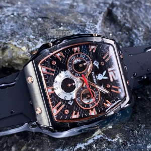 PLAYBOY นาฬิกาข้อมือแฟชั่นสีดำ หน้าปัดกระจกแซฟไฟร์ ขนาด 48mm สายซิลิคอนสีดำ
