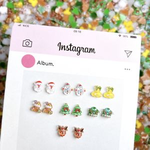 60PCS Creative ICE โปร่งใส Snowman Bell เรซิ่นตกแต่งเล็บการ์ตูน Elk Santa Claus คริสต์มาสชุดเล็บ Charms DIY