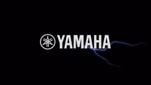 Yamaha MGX-802S PRO Professional Audio Mixer Built-in Amplifier 1300W×2 (8Ω) Bluetooth 24-bit/192kHz Cubase AI Cubasis LE 99 DSP Effect