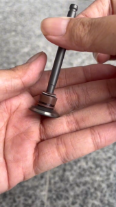 ซีลก้านวาล์วแท้ Yamaha Mio Nouvo Fino ขนาด 4.5mm ทนร้อน ใช้งานยาวนาน ซีลก้านวาล์ว ซีลวาล์วYamaha