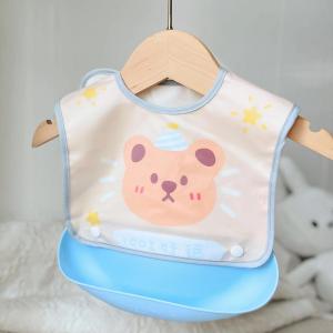 Ins Little Bear Baby Bibs Waterproof Washable Dual Use Feeding Bibs for Infants And Toddlers Easy to Wear And Comfortable