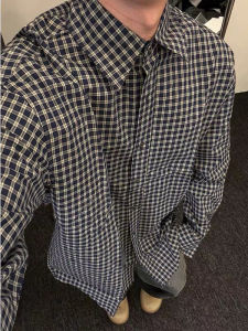 เสื้อเชิ้ตแขนยาวลายสก็อตสีดำขาวสไตล์อเมริกันสำหรับผู้ชาย ทรงหลวม ไม่ต้องรีด ฤดูใบไม้ร่วง 2025