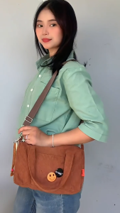 Tas Selempang Corduroy Slingbag Wanita Corduroy RINKA Tas Selempang Wanita Tapaxco FREE BROS