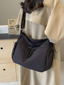 Casual Large Canvas Shoulder Bag Womens Fashion Spring New Style Single Strap Satchel Bag for Commuting And Shopping