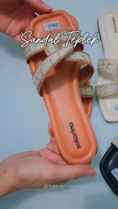 SAKARINA - Sandal Slop Teplek Wanita Sendal Flat Kekinian