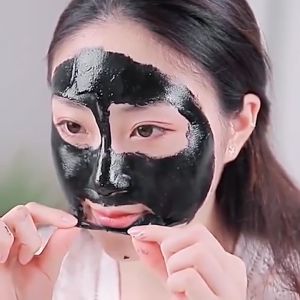 Masker Komedo Bamboo Charcoal Blackhead Remover Mask Peel Off Mask