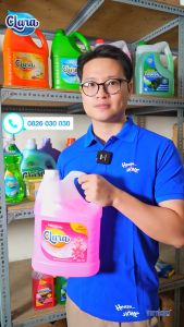 Nước lau sàn Clara hương hoa ly can 3.8Kg – Lựa chọn hoàn hảo cho không gian sống sạch sẽ và thơm mát