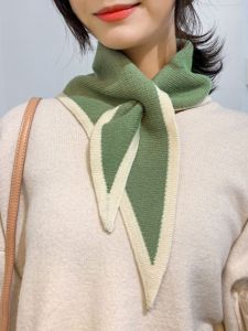 Green Small Scarf Womens Triangular Binder Winter Warm All-Matching K-style New Arrival Knitting Scarf Fall and Winter Cervical Neck Protection Scarf