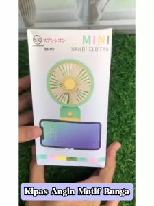 Kipas Angin Genggam Tangan Motif Bunga 2in1 + Holder Penyangga HP / Handy Mini Fan Portable / Pendingin Rechargeable Elektrik Karakter Lucu Travel Size Untuk Outdoor Konser Piknik Jalan Luar Ruangan Multifungsi - GP Mall