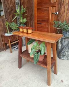 โต๊ะวางของ โต๊ะวางทีวี ชั้นวางของ ชั้นวาง ตกแต่งบ้าน ทนต่อสภาพแวดล้อมได้ดี Bench Wood