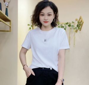 Casual round Neck Short Sleeve T-Shirt Womens Fashion Slimming Style Korean Version Versatile Basic Summer Top for 30-39 Years Old