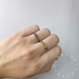 🇲🇾Roman font ring high-end Roman font titanium steel ring that does not fade for women and men Hypoallergenic钛钢戒指防过敏男女