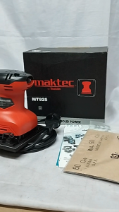 Maktec MT925 Mesin Amplas - Orange