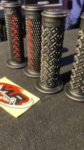 Handgrip Universal Handfat: Desain & Aksesoris Berkualitas Tinggi