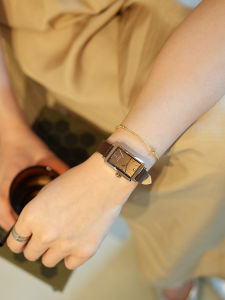 Đồng Hồ Nữ Vuông Chống Nước Cỡ Lớn Cổ Điển Thời Lượng Cao Julius 082440609410 Kim Đồng Hồ Da Hợp Kim Kính Cường Lực