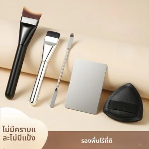 แปรงรองพื้นแบบหัวแบน แปรงปัดแป้งเนื้อละเอียด พร้อมพาเลทรองพื้นชนิดน้ำ ชุดแปรงแต่งหน้าและแปรงมาส์ก