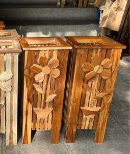 กล่องไม้สักเสียบร่ม/เสียบไม้กวาด คละลาย