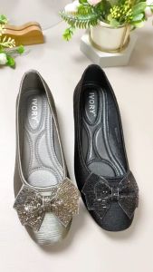 Ivory Sepatu Hak Wanita Jumbo 25cm Fashion B3522-386