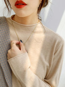 เสื้อยืดคอกลมแขนยาวทรงสลิมฟอกสีขาวสำหรับผู้หญิง เสื้อชั้นในฤดูใบไม้ร่วงและฤดูหนาว ผ้าขนสัตว์เทียม ทรงเข้ารูป เสื้อคลุมกันหนาวแบบอเนกประสงค์