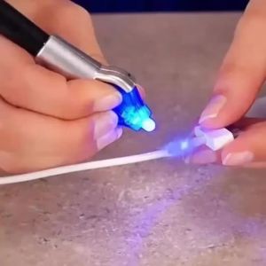 1PCS Super Liquid Glue Pen 5 Second Tool Instant Repair Pen With UV Light Glass Welding Glue Repair Tool Woodworking