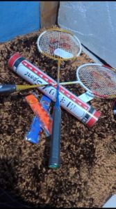 Paket Lengkap Raket Badminton Yonex / Lining Model Terusan / Raket 2 Pcs + 1 Tas + 1 Slop Shuttlecock Isi 12 Kok
