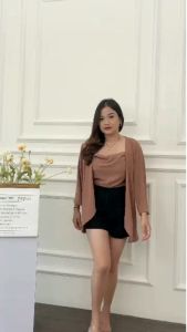Desain Gaya Korea: Set Tanktop & Cardigan Wanita