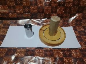 1 set cetakan donat dari kayu jati belanda free pembolong dan alas donat nya
