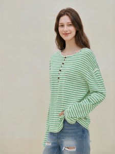 INMAN | Áo Thun Nữ Dáng Rộng Cổ Henley Sọc