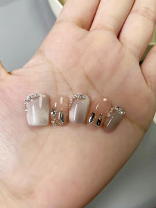 Handmade Grey Cat Eye Nail Tips Short Design Diamond Embedded Manicure Wearable False Nails Premium Feeling White Enhancing Nail Art